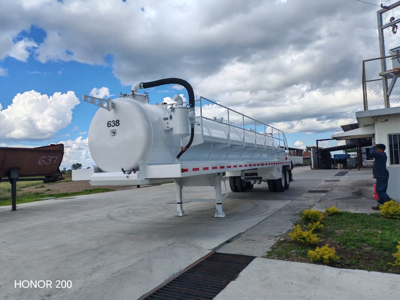 Iron Lite VACUUM TRAILER — UNIDAD 638